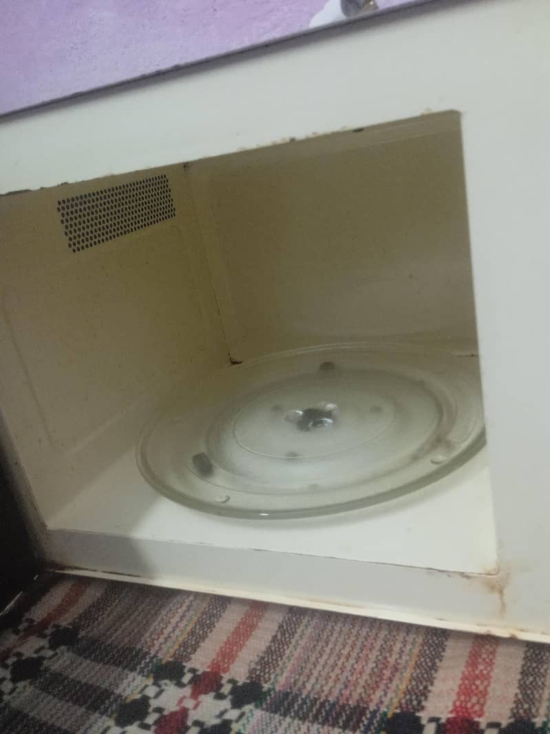 microwave 1