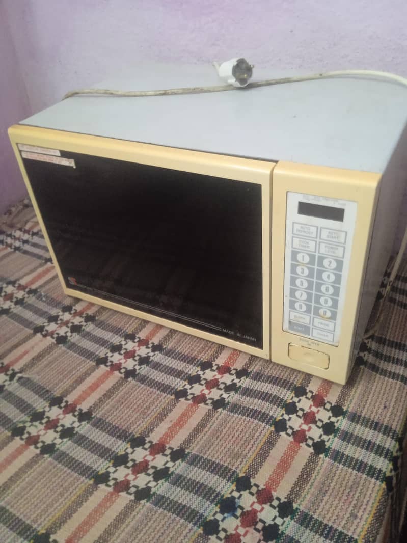 microwave 2