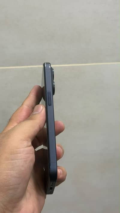 Apple iPhone 15 Pro
