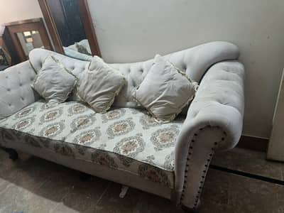 7 Seater Luxury Sofa Set | Excellent Condition.