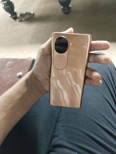 vivo v40e