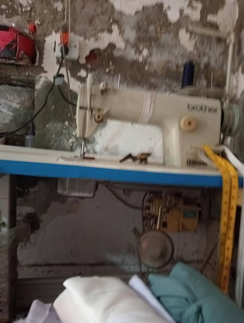 sewing machine Brother 4