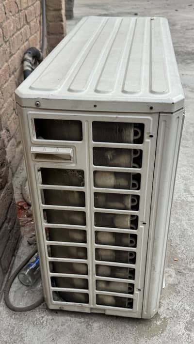 Gree Ac inverter for sale