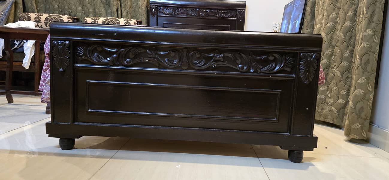 Single Bed (6.5x3.5×1.25) 3
