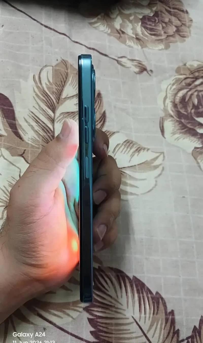 Tecno Spark 20 3