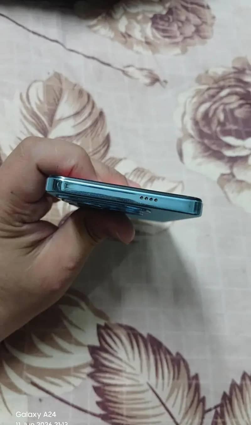 Tecno Spark 20 5