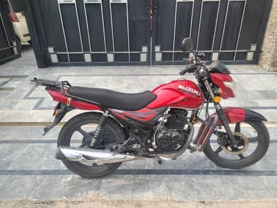 suzuki GR 150 10/10