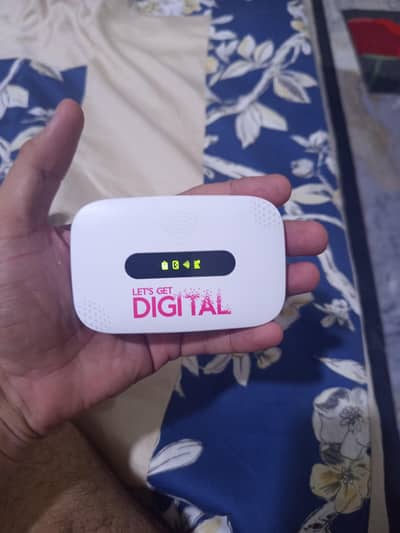 Zong Wifi Device jut like new (Bahawalpur)