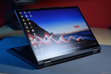 Lenovo Yoga x13 360  core i7 12th generation 16/512