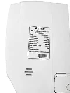 Gree 1 ton DC inverter _ urgent Sale _ neat condition