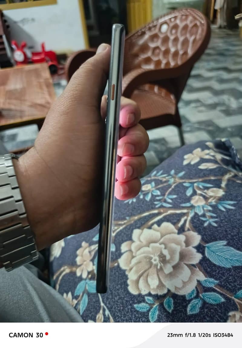 Tecno Camon 40 Pro 4