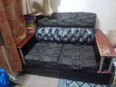 6 jumbo seats