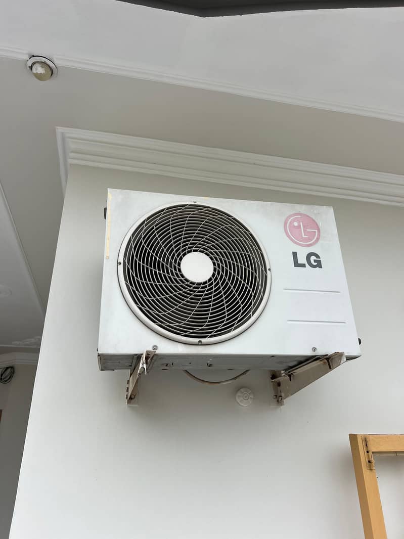 LG Split AC 1