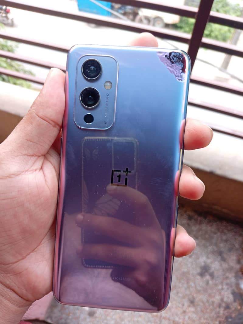 One Plus 9 4
