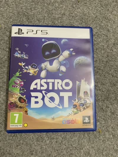 Astro bot ,WWE 2k24 (Ps5 games)