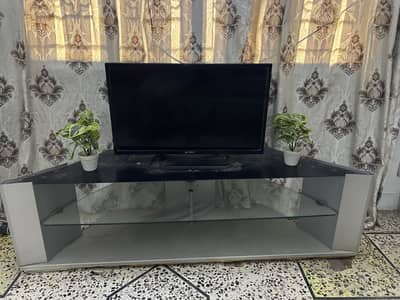 Modern TV Console / TV Table with Glass Shelf