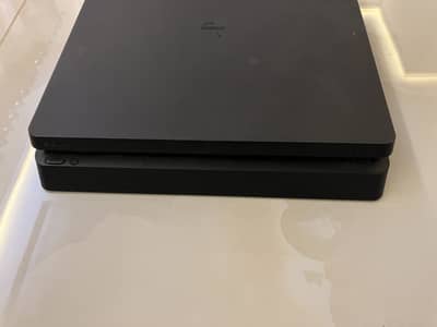 ps4 slim + original controller