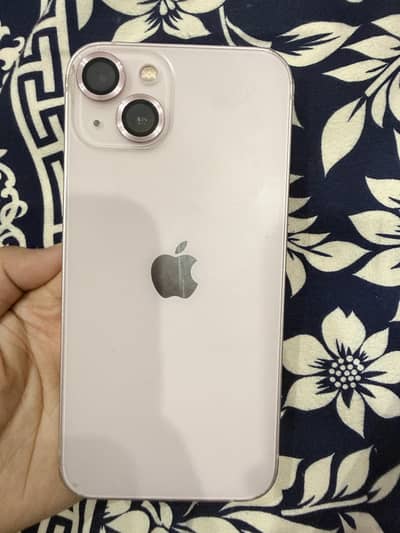 Apple iPhone 13