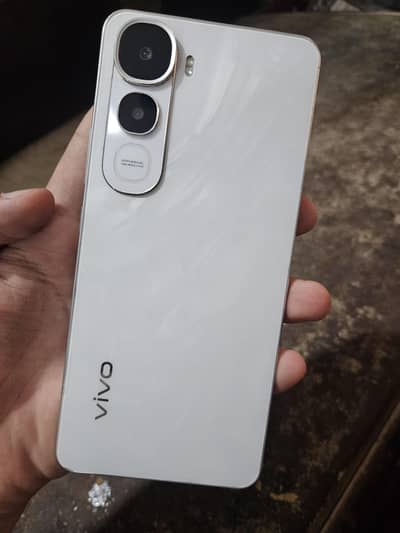 Vivo Y400
