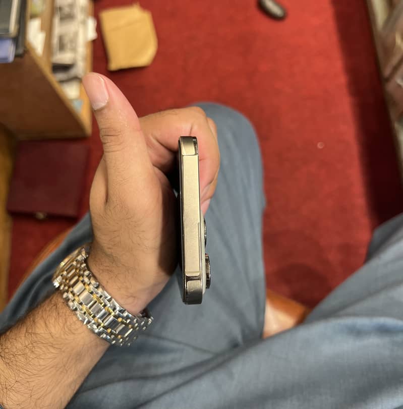 Apple iPhone 14 Pro Max 3