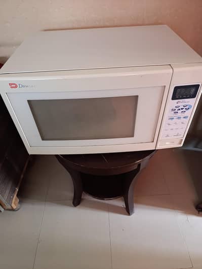 Micro wave oven for sale in outclass condition