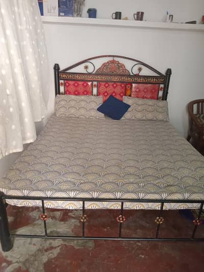 bed for sale with metres