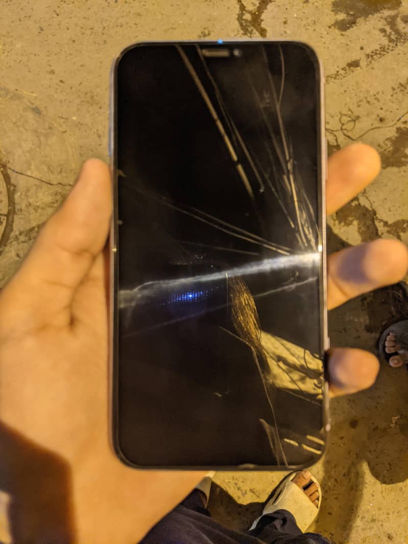Apple iPhone 11 2