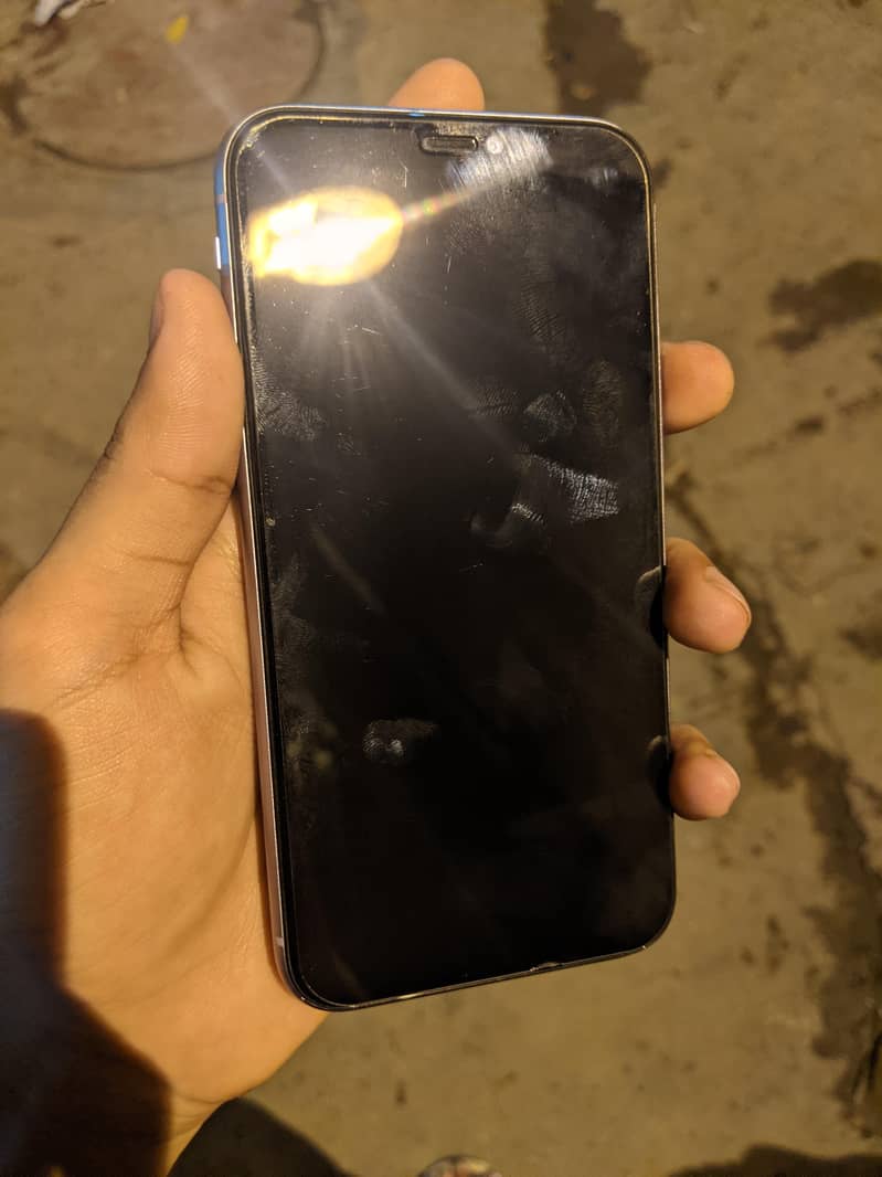 Apple iPhone 11 6