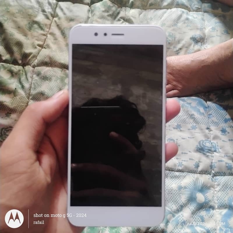 Huawei Nova 2 Plus 1