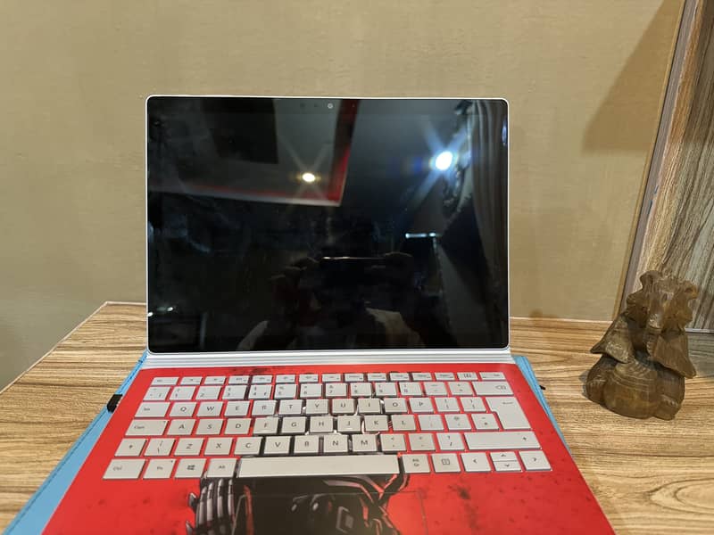 Microsoft Surface Book 2 1