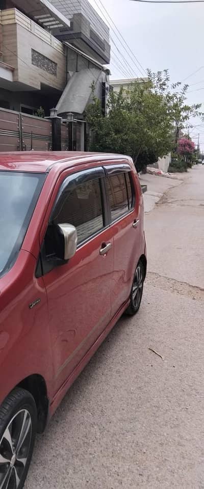 Suzuki Wagon R Stingray 2015