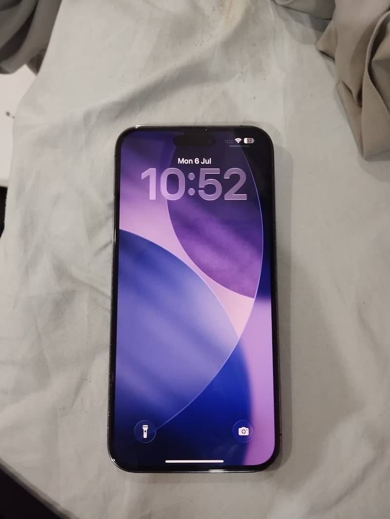 Iphone 14 pro max 1
