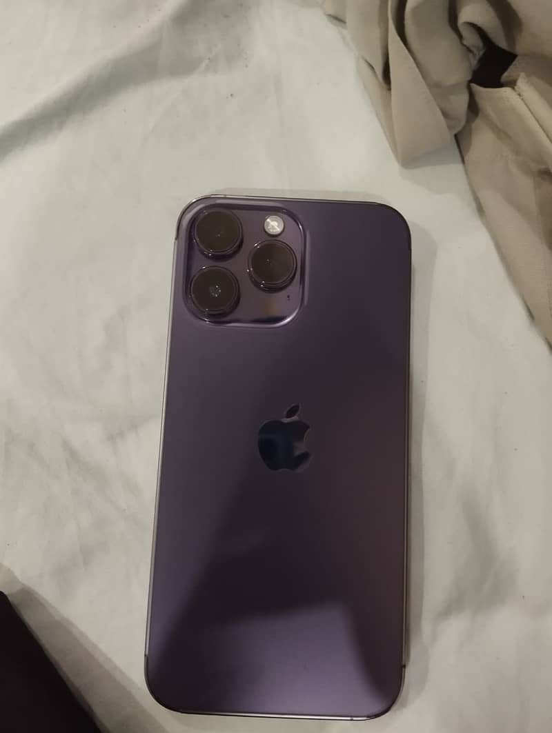 Iphone 14 pro max 2
