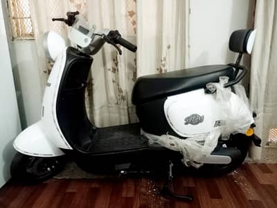 Electric Bike - Scooty
