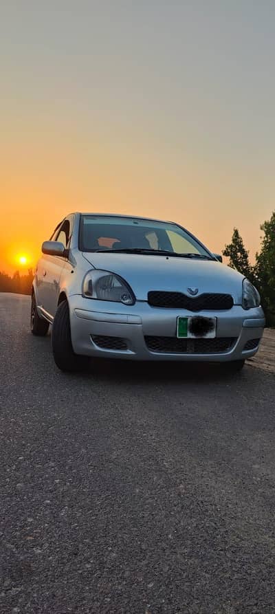 Toyota Vitz 2004