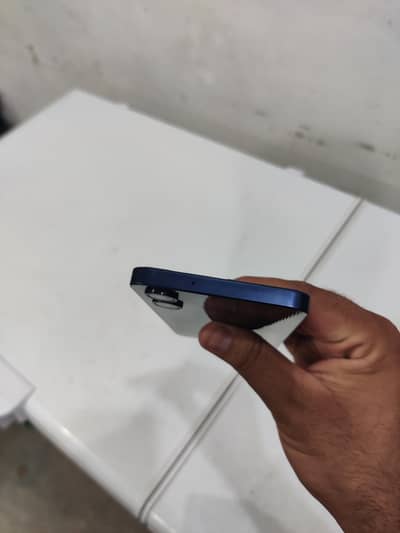 Samsung Mobile A06