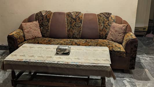 5 Seater Sofa Set with Heavy Wooden Center Table | Good Condition