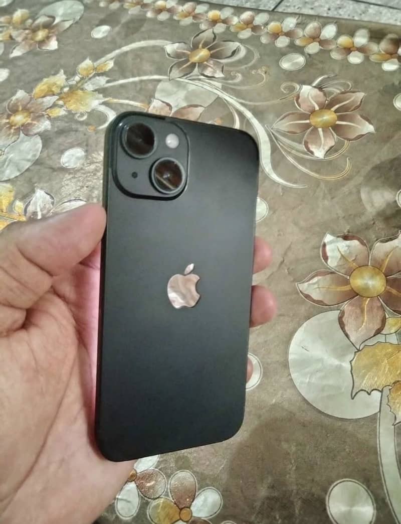 Apple iPhone 14 0