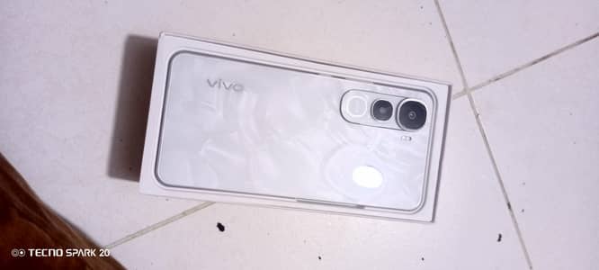 Vivo Y400