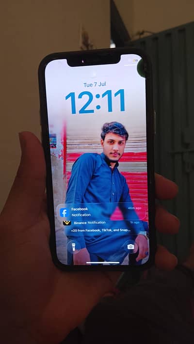 iphone 12 64gb battery 85