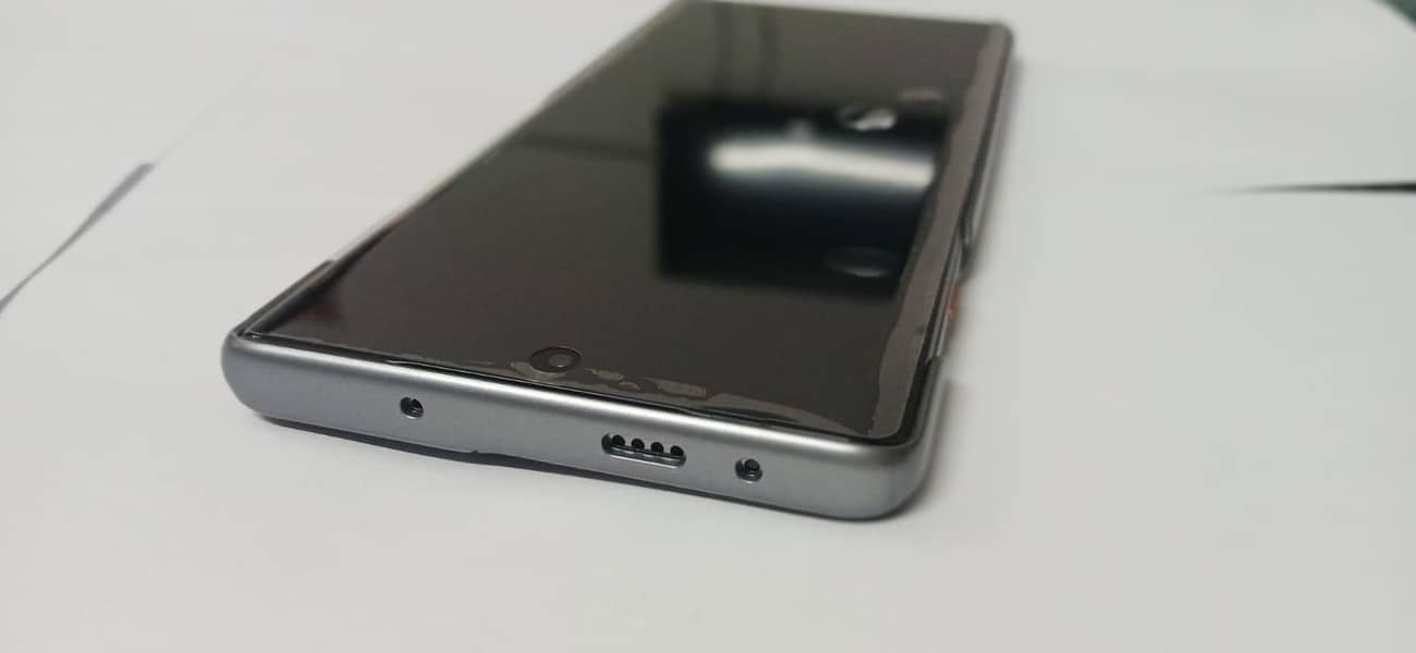 Tecno CAMON 40 Pro 256GB + 8GB unused totaly 0