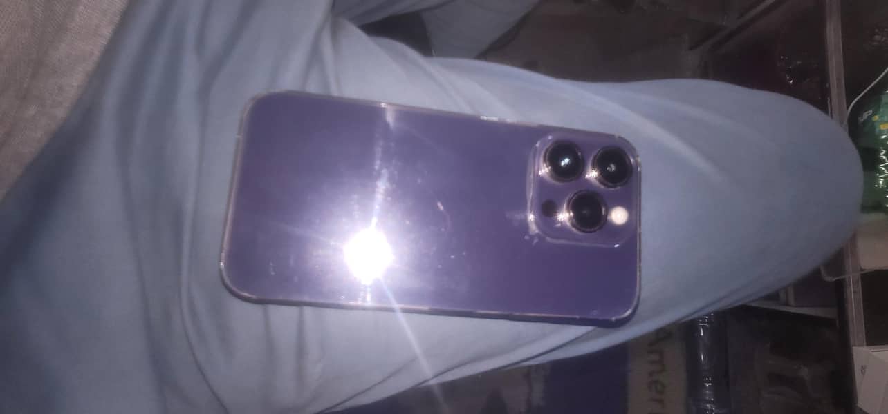 Apple iPhone 14 Pro 0