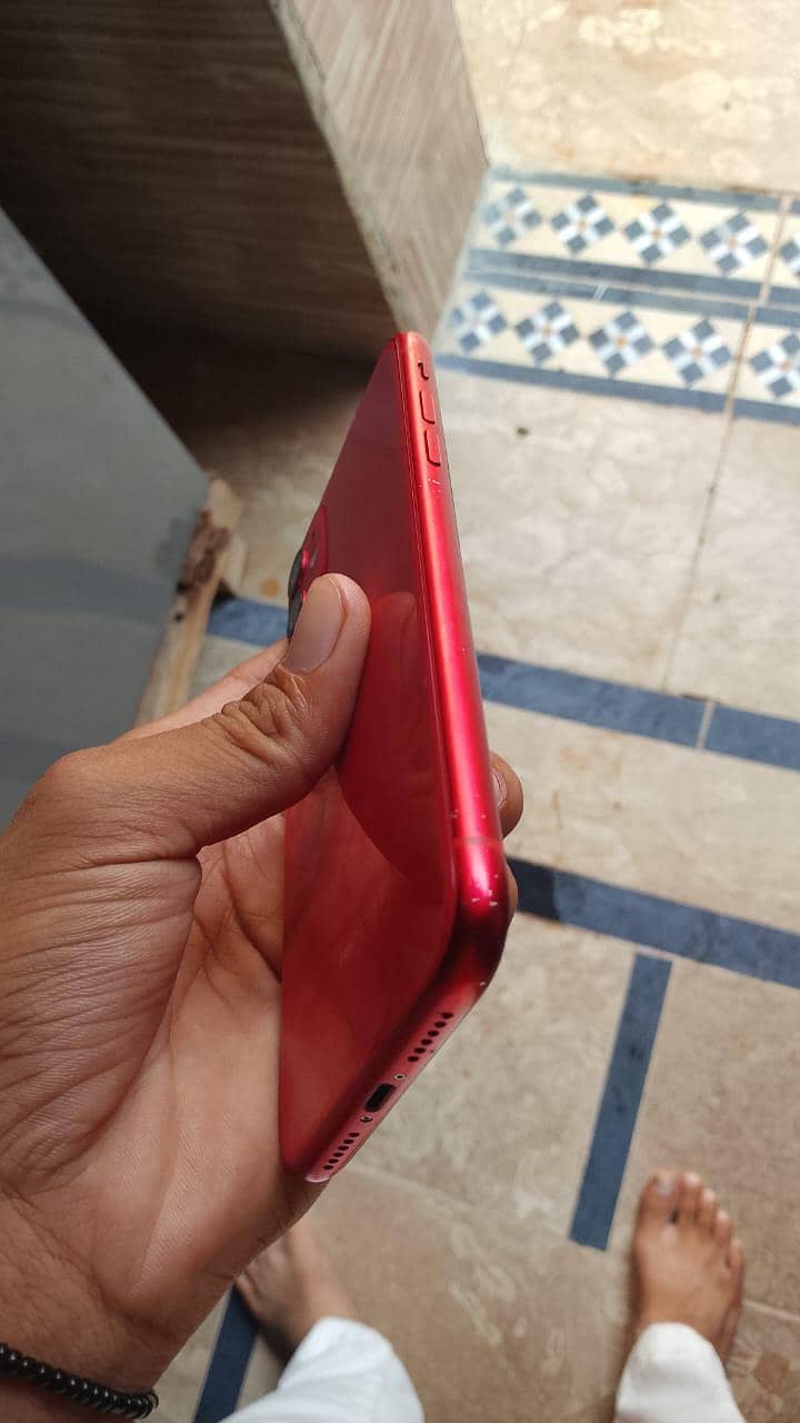 iphone 11 4