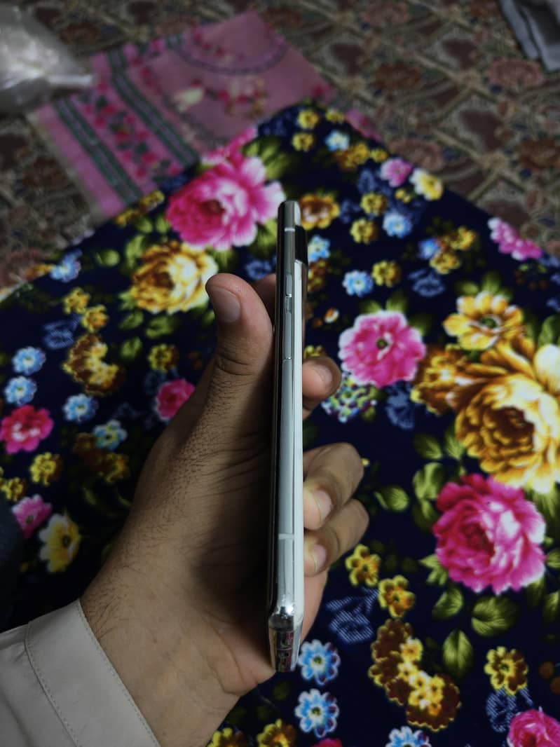 Google Pixel 6 Pro 2