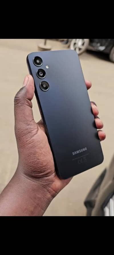Samsung A05s
