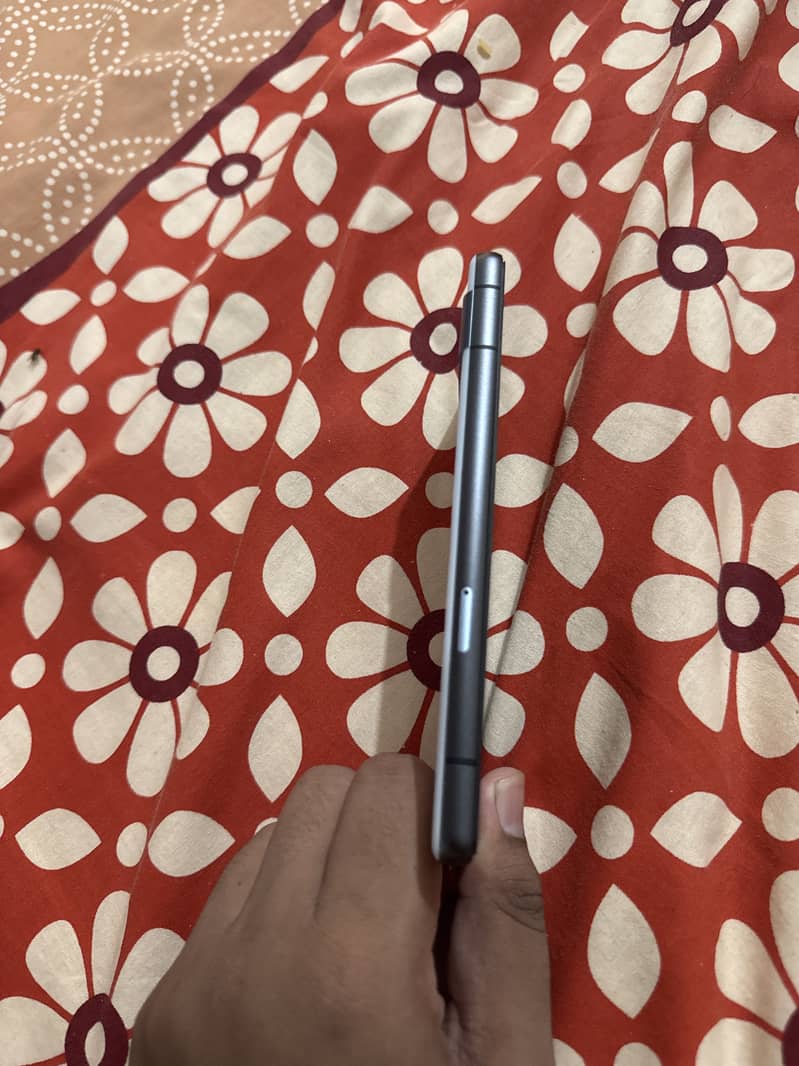 Google Pixel 7a 3