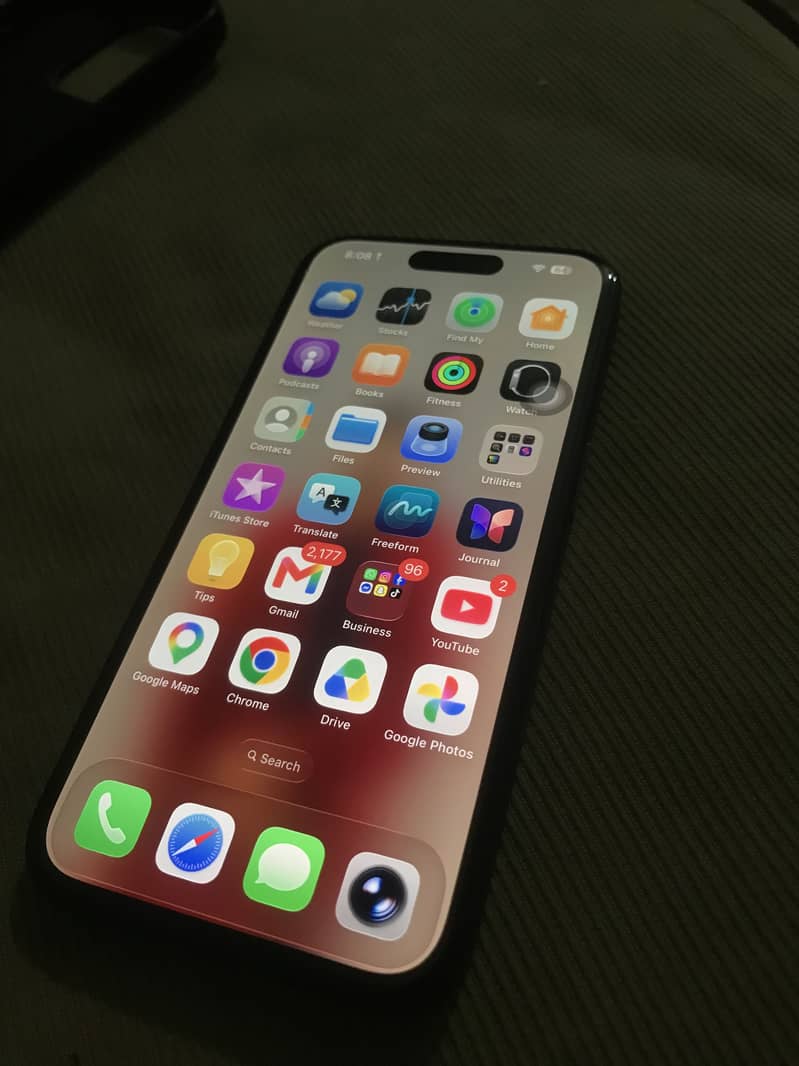 Apple iPhone 15 Pro 2
