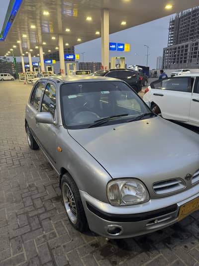 Nissan March 1999