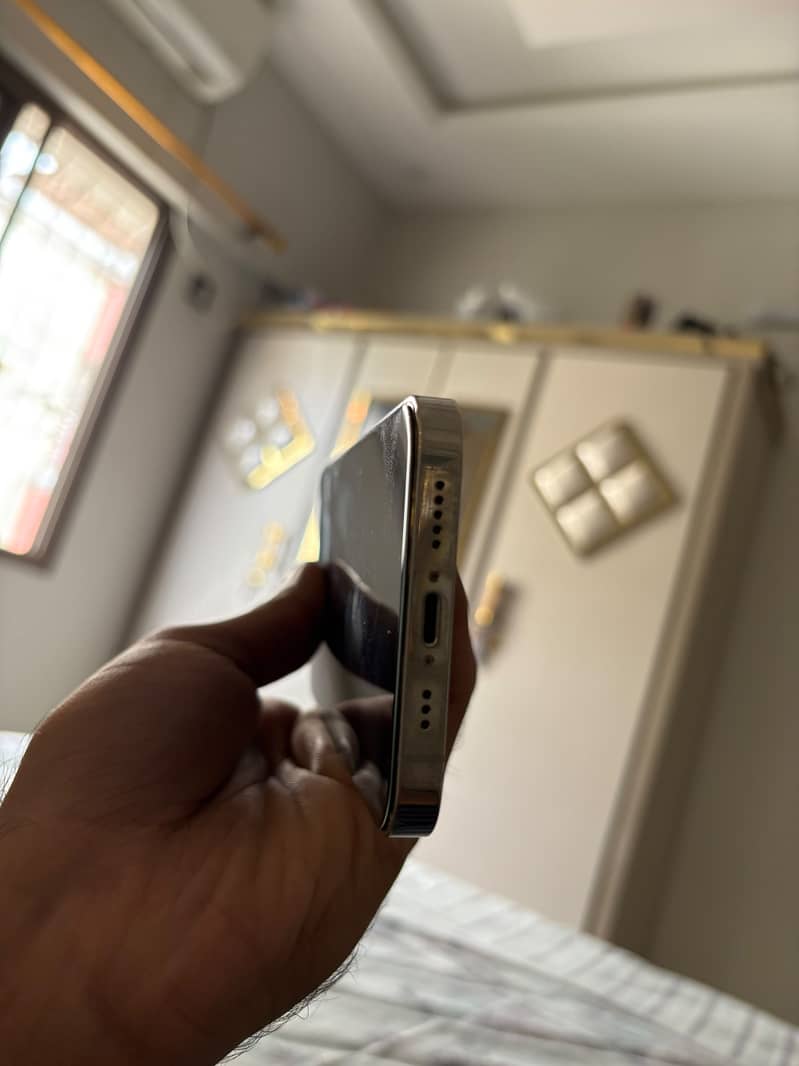 Apple iPhone 12 Pro 3