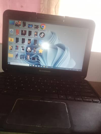 Chromebook